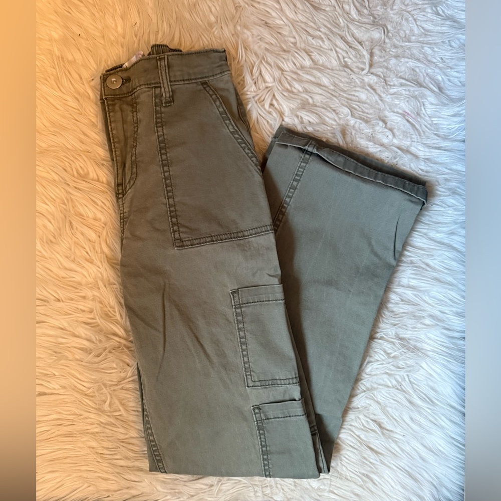 Viral No Boundaries Olive Green Cargo Pants